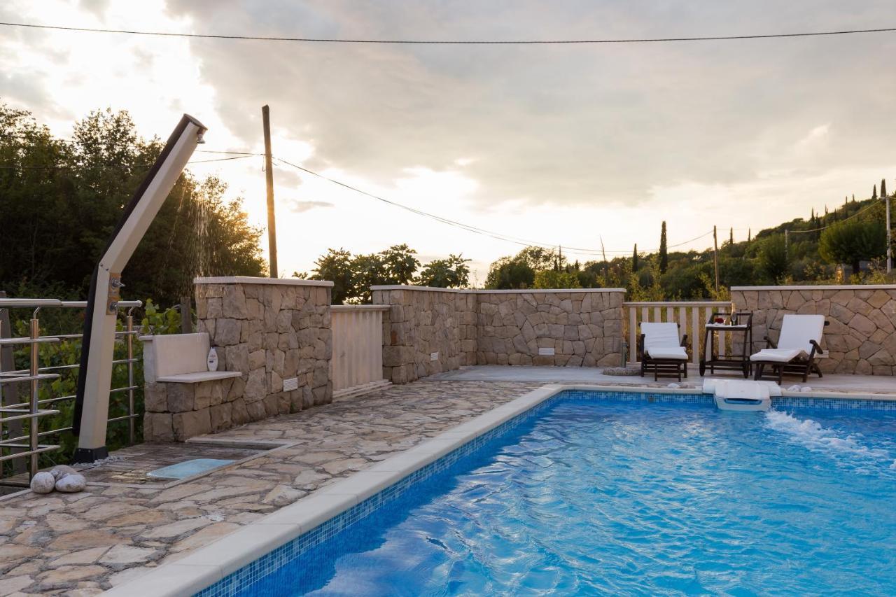 Holiday Home Lazustina Paradise Mihanici Extérieur photo